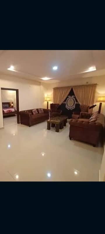 Par Day and short Time full furnish one BeD Room ment Available for rent Bahria Town Phase 6 family apartment