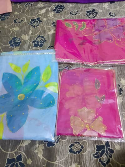 kids customize dupattas available