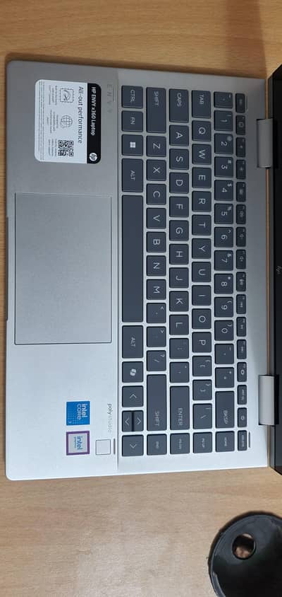 HP cor7 laptop 14Gen