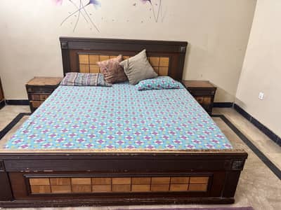 King size bed