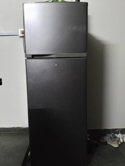 HAIER REFRIGERATOR