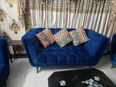 Big size sofa set