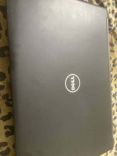 Dell Latitude 5580 (i5) (7th generation) (8gb ram/256ssd)