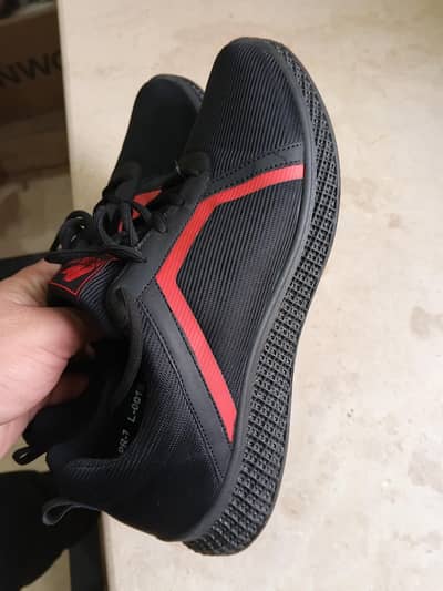 NDURE orignal shoes 11 size