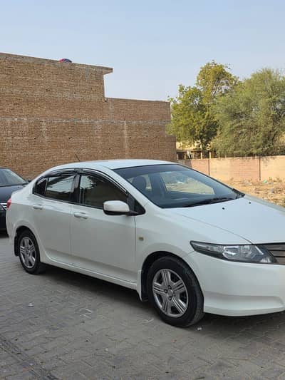 Honda city neat and clean