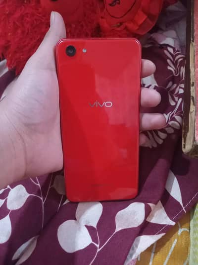 Vivo y83 No deep scratches or damages bilkul new condition hai