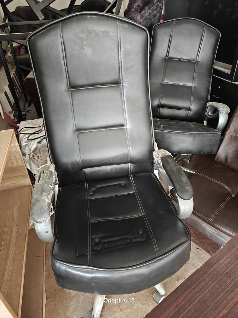 Executive chair 3