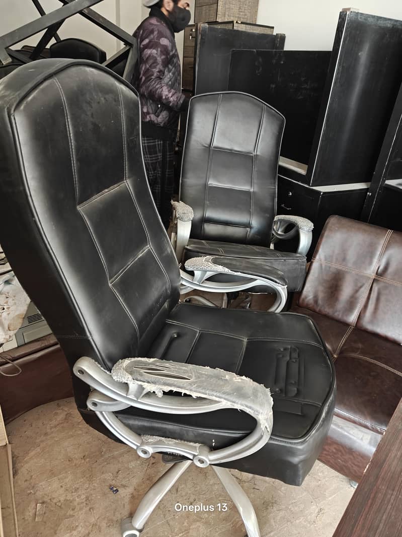 Executive chair 4