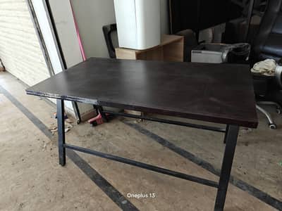 executive table and others tables