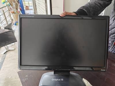 LCD monitor