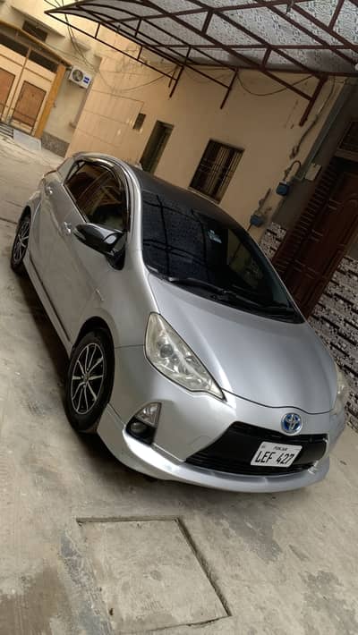 Toyota Aqua S 2014 Model