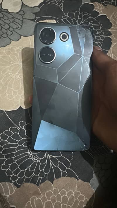 Tecno camon 20 256gb with box