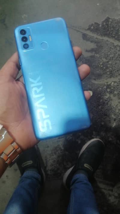 Tecno spark 7 2 32