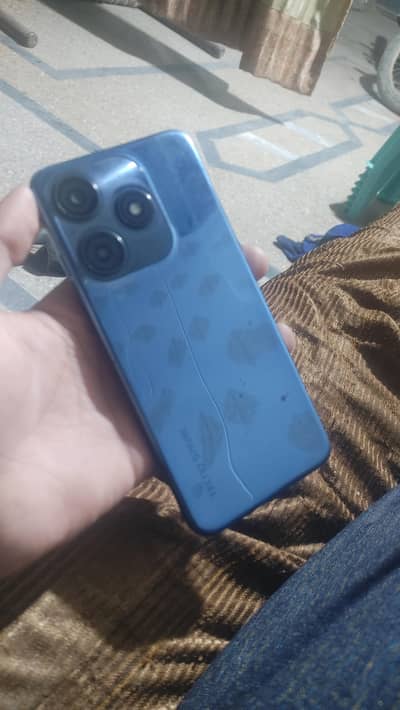 Tecno spark 10 c all ok h single sim pta 4/128  finger not working