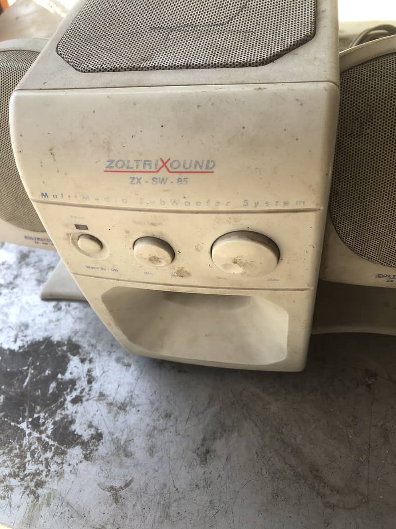 Zoltrixound speaker 1