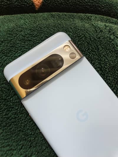 8 PRO (camera beast ) negotiable