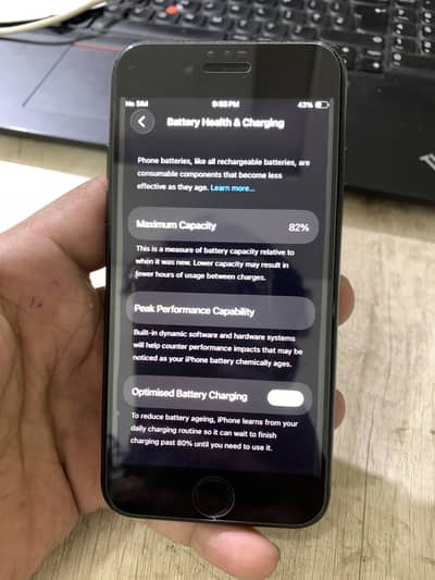 iPhone SE 128 gb sim glitch