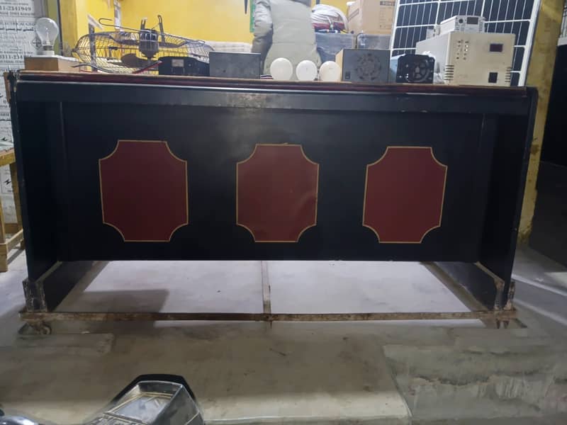 Office reception table 1