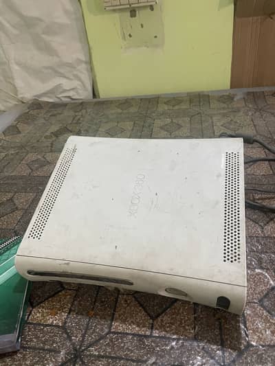 Xbox 360 condition 10/7