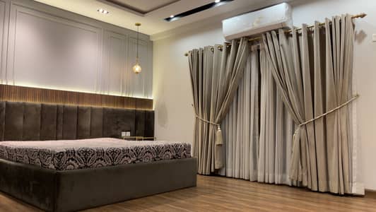 new house only ac were fixed only one month used new inverter AC