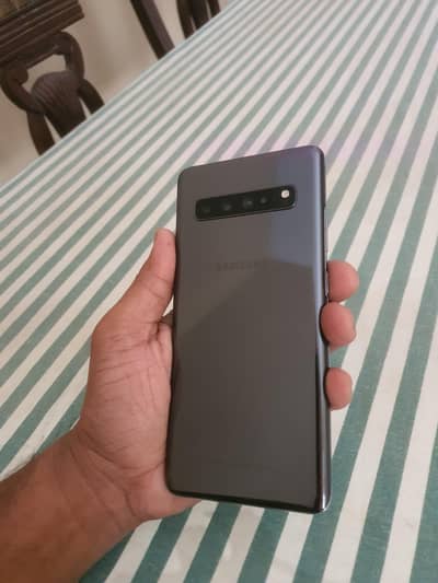 samsung s10 5g 8/256gb aproved 10/9.5