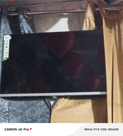 32 inches smart led for  urgent sale