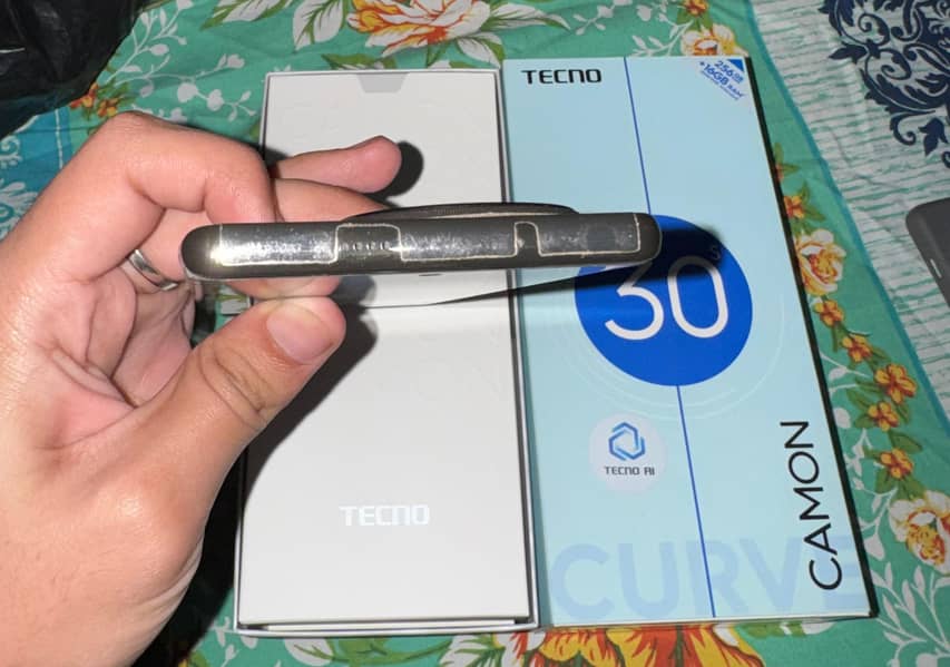 tecno camon 30s 3