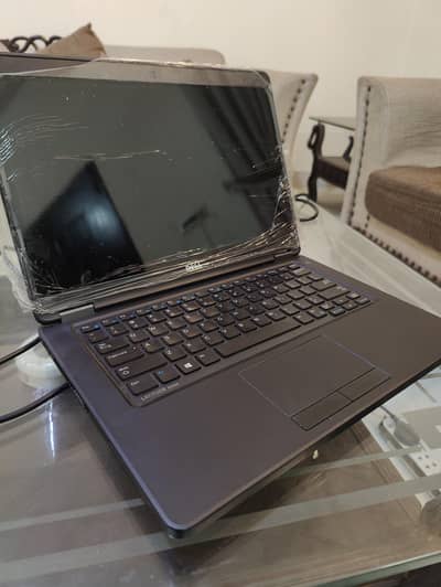 DELL LAPTOP I7 5GEN IN EXCELLENT CONDITION