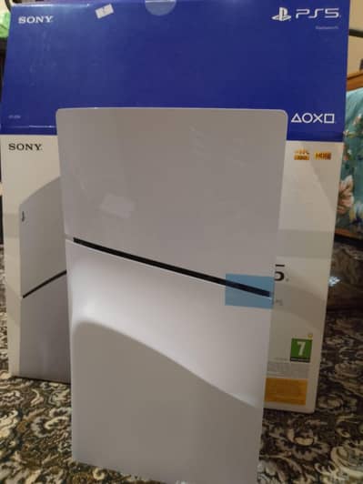 Sony PlayStation PS5 slim 1TB Disk edition with 2 controler full box