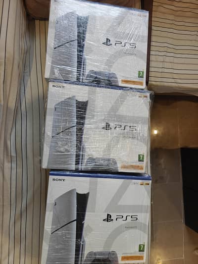 box pack brand new Sony ps5 1tb