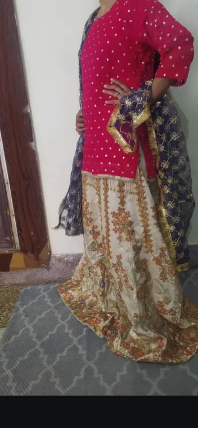 one time use lehnga 3 piece  size large