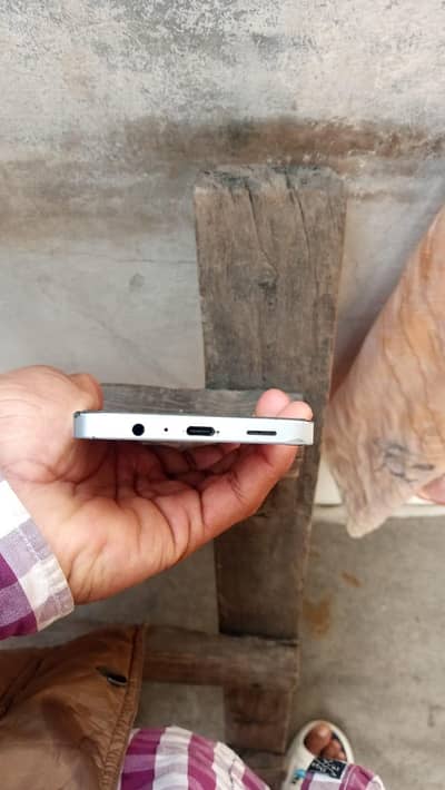 10by9. . . . . Not any Scratch. . . . 03056666065