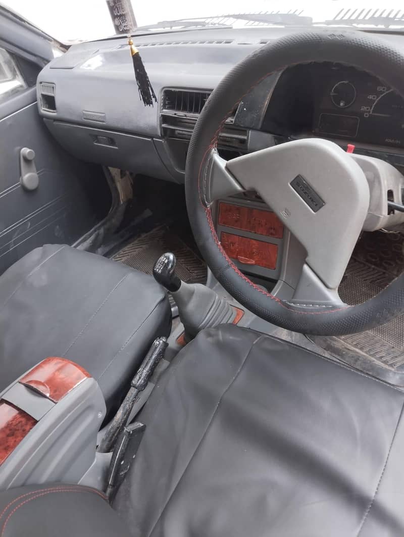 سوزوکی خیبر 8