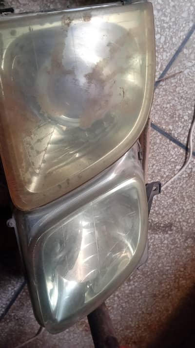 Cygnus front headlights available