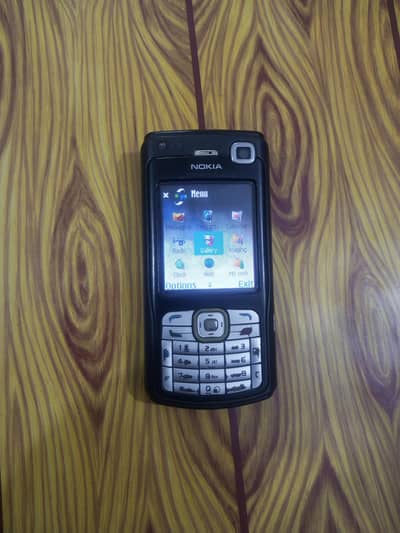 Nokia N70