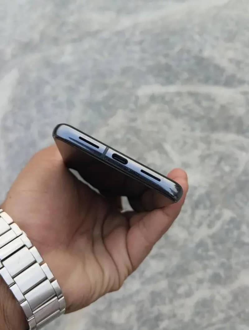 Google Pixel 8 pro 1