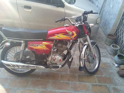 honda 125 in good condition all ok use like new