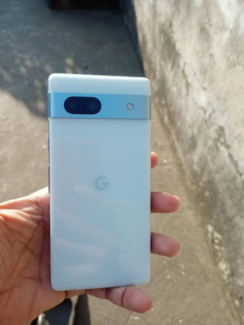 Google Pixel 7a 1