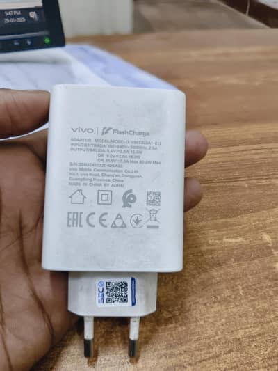 Original Vivo V40e Fast Flash Charger 80W  Without Cable