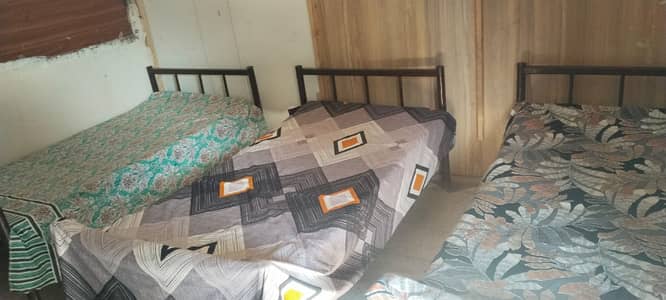 100 Square Feet Room In Garden Town - Sher Shah Block For Rent At Good Location