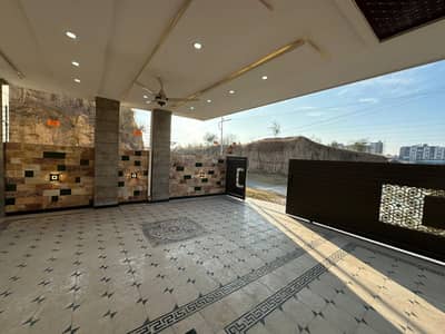 2 KANAL BRAND NEW HOUSE FOR SALE IN B17 ISLAMABAD