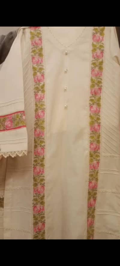 it's beautiful lace work