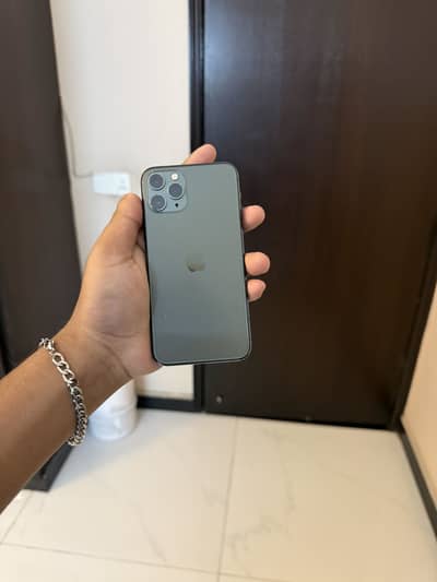 iPhone 11 Pro in mint condition