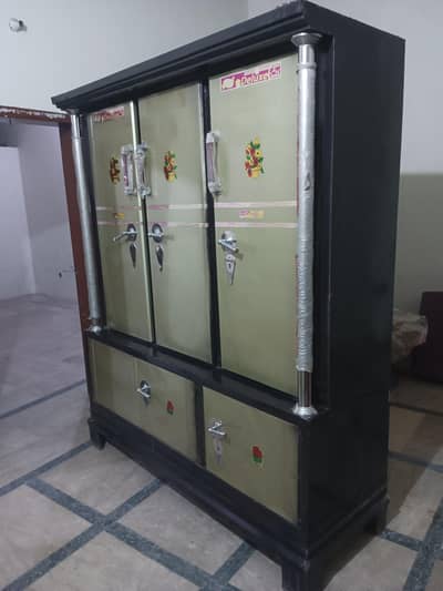 Safe Almari for sale