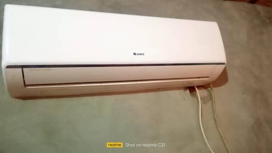 Gree 1.5 ton non inverter just cool Ac