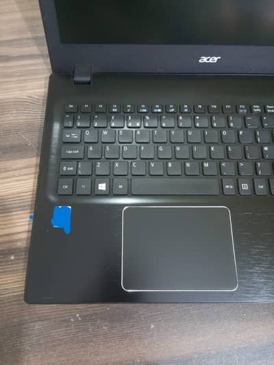 Acer Aspire F5-571T-783Z Core i7-4th 8GB Ram 500GB HDD Touch Screen