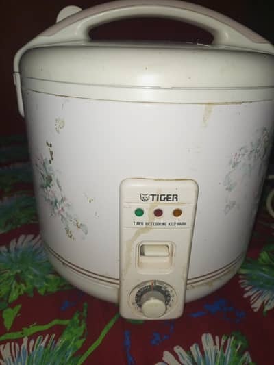 Electric rice cooker