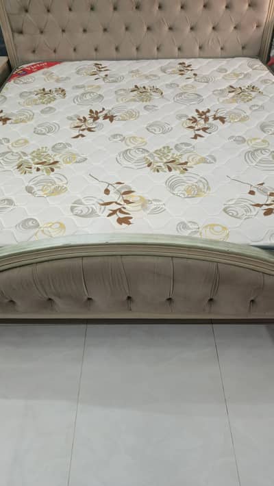 Molty Foam spring mattress