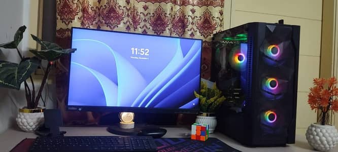 Powerfull Gaming Pc with LED Display and Table