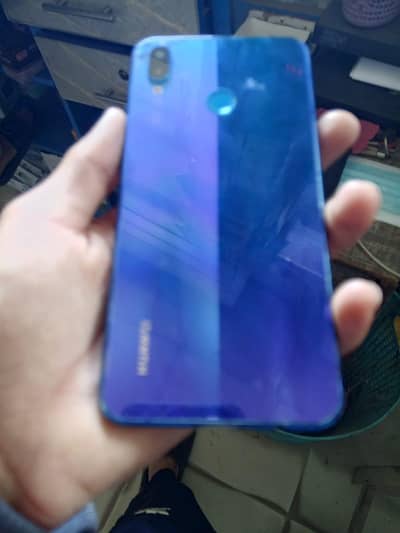 Huawei nova 3i